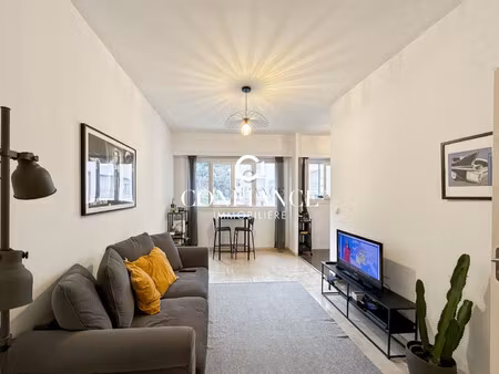 nice ouest - début bd de la madeleine - studio meuble - locatio