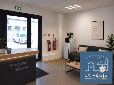 rare - local commercial - rdc z.i les avenieres