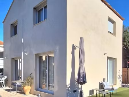 vente maison 4 pièces 89 m² à le pradet (83220)  440 000 €