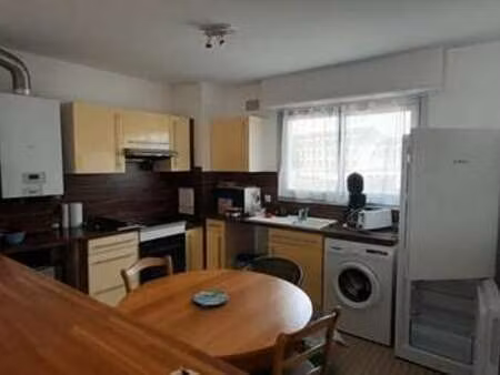location appartement 6 pièces et plus à ploërmel (56800) : à louer 6 pièces et plus / 70m²