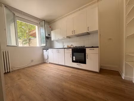 appartement 3 pièces 47 m² à louer saint-cyr-l'école 78210 ? | era immobilier