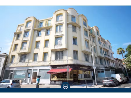 vente commerce 2 pièces 25 m² nice (06100)