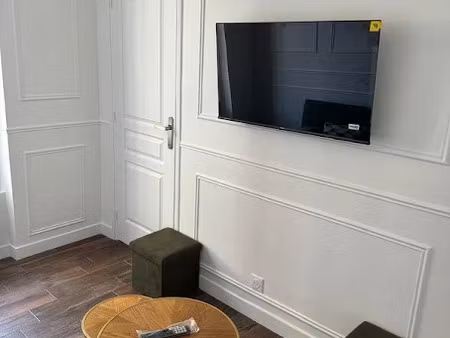 location meublée appartement 2 pièces 20 m² à paris 17ème (75017)  1 155 €