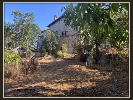 maison de village avec terrain attenant