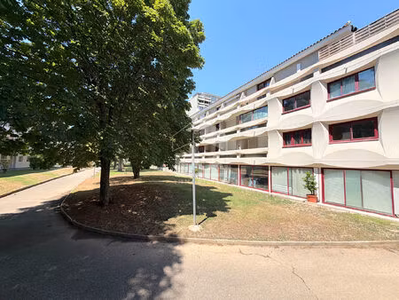 a vendre en exclusivite 13090 aix en provence la parade appartement 2 pieces d'environ 29m