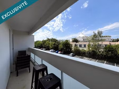 le bouscat centre –t4 avec 3 balcons et parking.