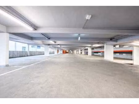 antoine dansaert  lot de 12 emplacements de parking