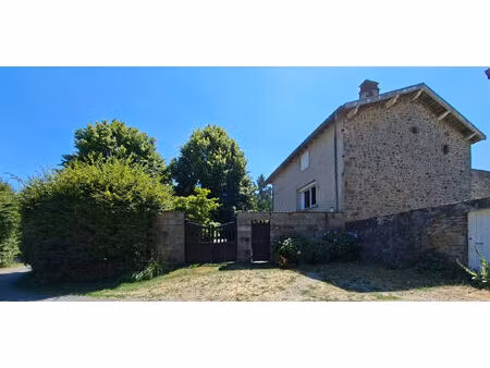 charmante maison en pierre à saint romain les atheux 128.69m²