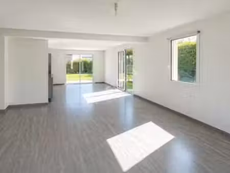 vente maison à saint-sulpice-la-forêt (35250) : à vendre / 110m² saint-sulpice-la-forêt