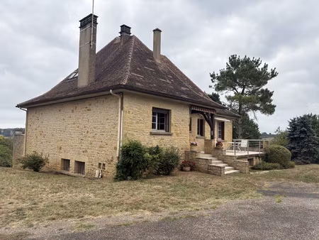 maison de caractère avec appartement indépendant  3 terrasse