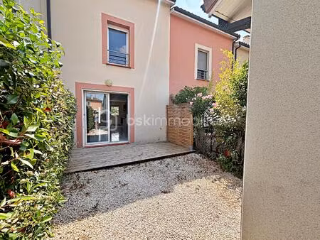 villa de 67 44 m² à saint-sulpice-la-pointe