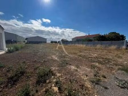 vente terrain à longeville-sur-mer (85560) : à vendre / 571m² longeville-sur-mer