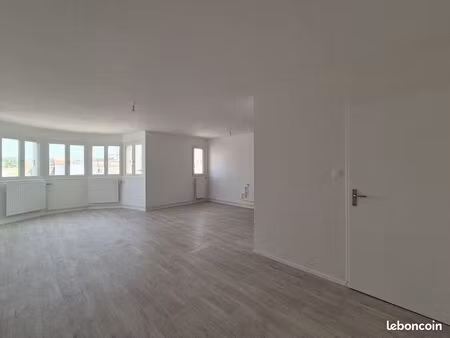 appartement 3 pièces – 18 rue gaston defferre  belfort – ref 17