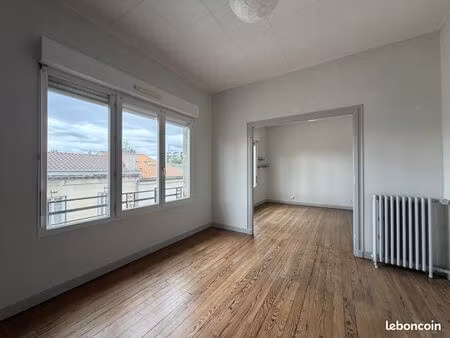 appartement 2 pièces 61 m²