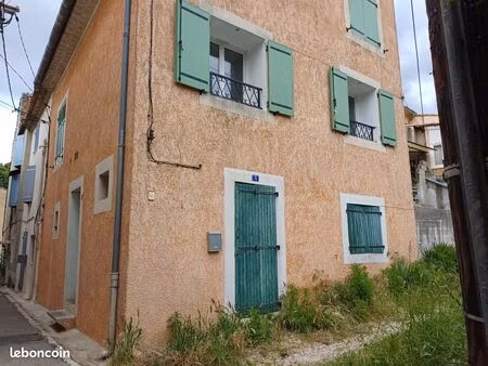 vente t1-bis de village en rdc