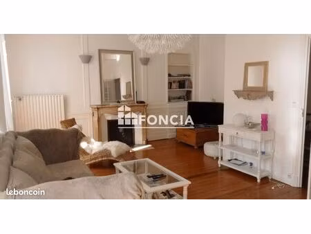appartement 2 pièces 73 m²