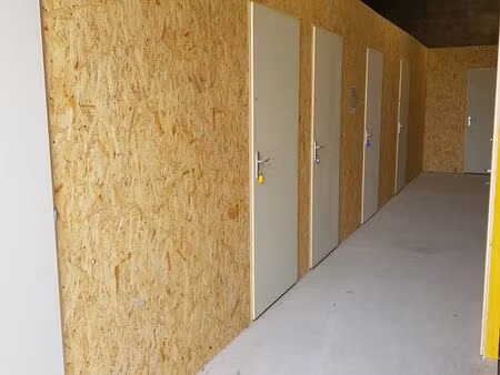 box de stockage à louer 8 m2 ou 20m3