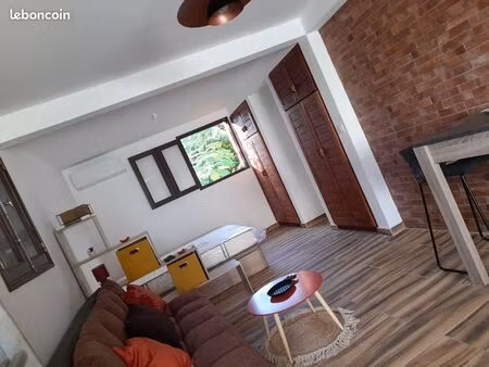 location studio meublé et équipé