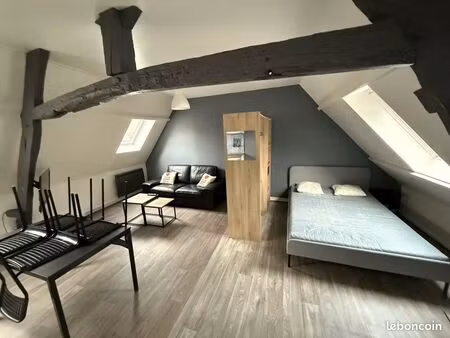 studio meublé