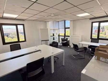 bureau 25 m2 sans engagement