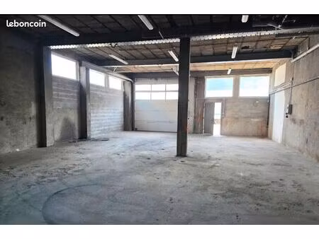 box / entrepot / local / garage
