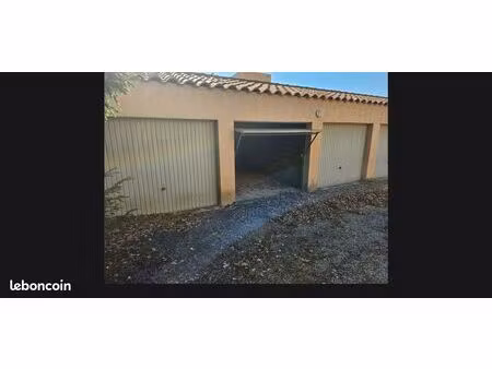 location garage / box fermé – hautes plaines  gréoux-les-bains ​