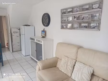 location à l année à la paree