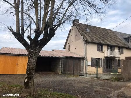 a louer belle maison de village