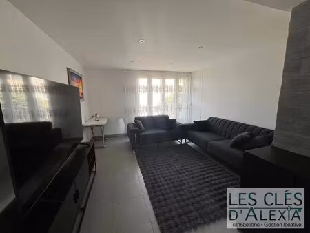 rare/t3 – 61 60 m² – traversant est/ouest – place de stationnement – vaulx-en-velin