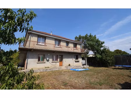 vente maison 5 pièces 130 m² à cusset (03300)  200 000 €