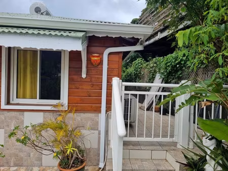 location appartement 2 pièces 23.5 m² à le gosier (97190)  780 €