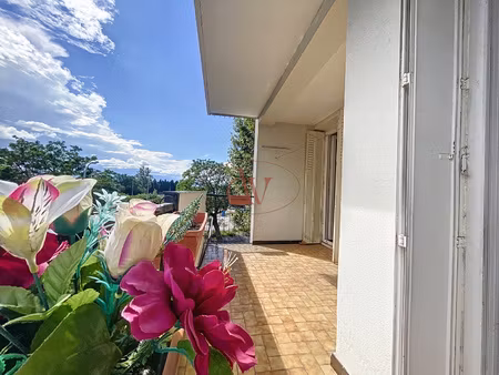 appartement t3 / 74m2 / 3 ème étage /garage / moyen vernet