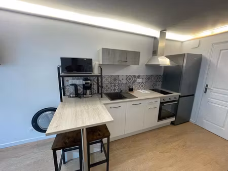 location meublée appartement 1 pièce 15.6 m² à séné (56860)  490 €