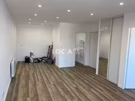 location appartement 2 pièces 44 m² à fontaines-sur-saône (69270)