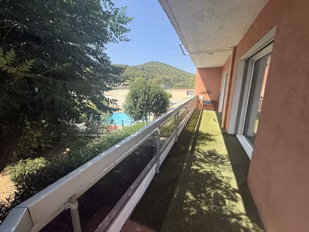location appartement 3 pièces 102 m² à hyères (83400)