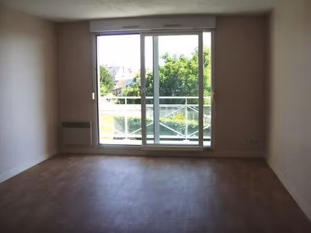 location appartement 1 pièce 35 m² à meung-sur-loire (45130)