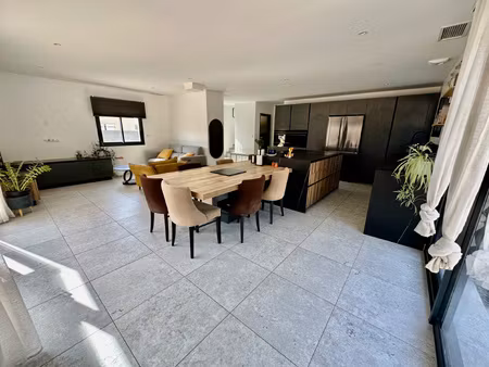 superbe villa t4 contemporaine prestations haut de gamme