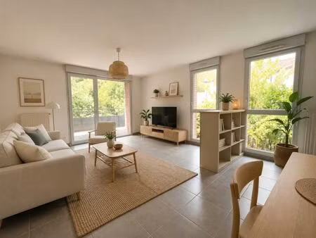 castanet-tolosan – t3 avec terrasse et parking en sous-sol
