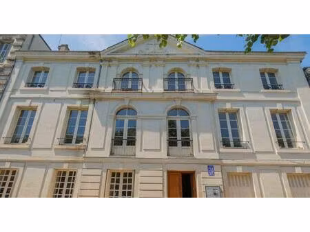 appartement de caractère rénové avec jardin