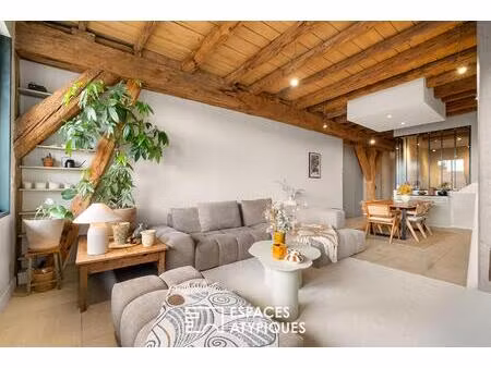 rénovation contemporaine au sein d'un ancien bâtiment industriel