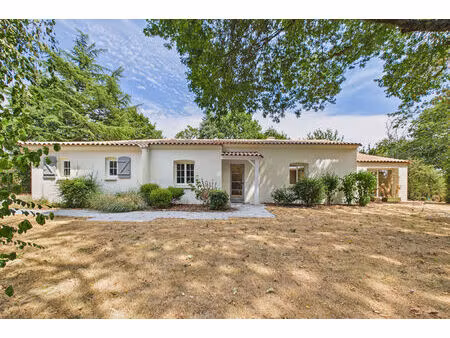 maison de plain-pied 193 m² - parcelle de 2100 m² au calme - 5 chambres + bureau