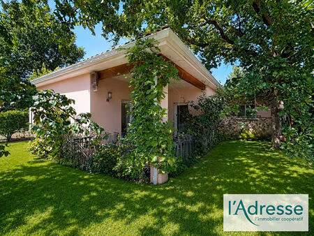 vente maison 5 pièces  126.00m²  bruguières