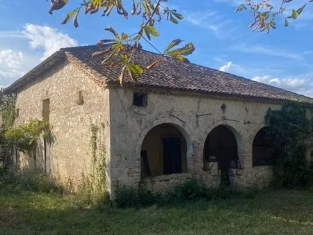 belle ferme gersoise à restaurer terre 4 ha