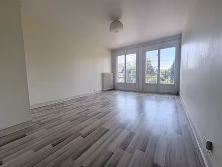 appartement 3 pièces à louer à morsang-sur-orge - calme et lumineux