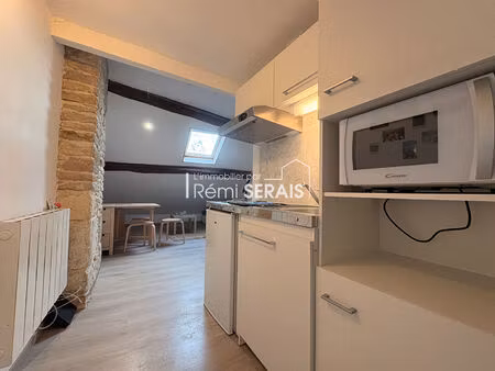 sees - appartement meuble en coeur de ville