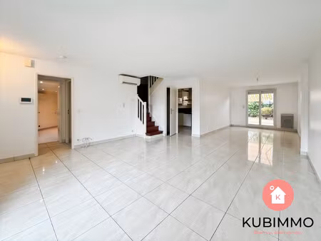 maison à louer - environ 120 8 m² - 4 chambres