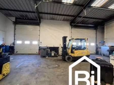 location bureaux et commerces à giberville (14730) : à louer / 890m² giberville