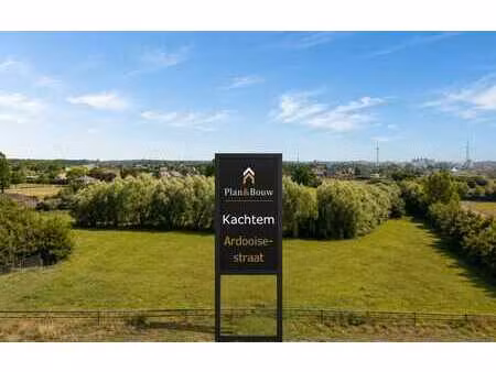 prachtige bouwgrond te koop in kachtem - 23.230 m² - idea...