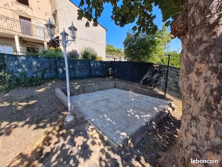 maison de bourg de 80m2 avec cour