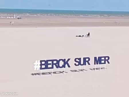 libre du 8 au 15 août/ berck plage